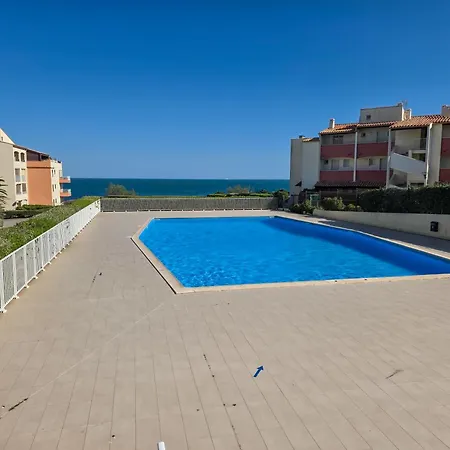 014 Cap D'agde 4 Personnes Avec Piscine Et Parking * Agde